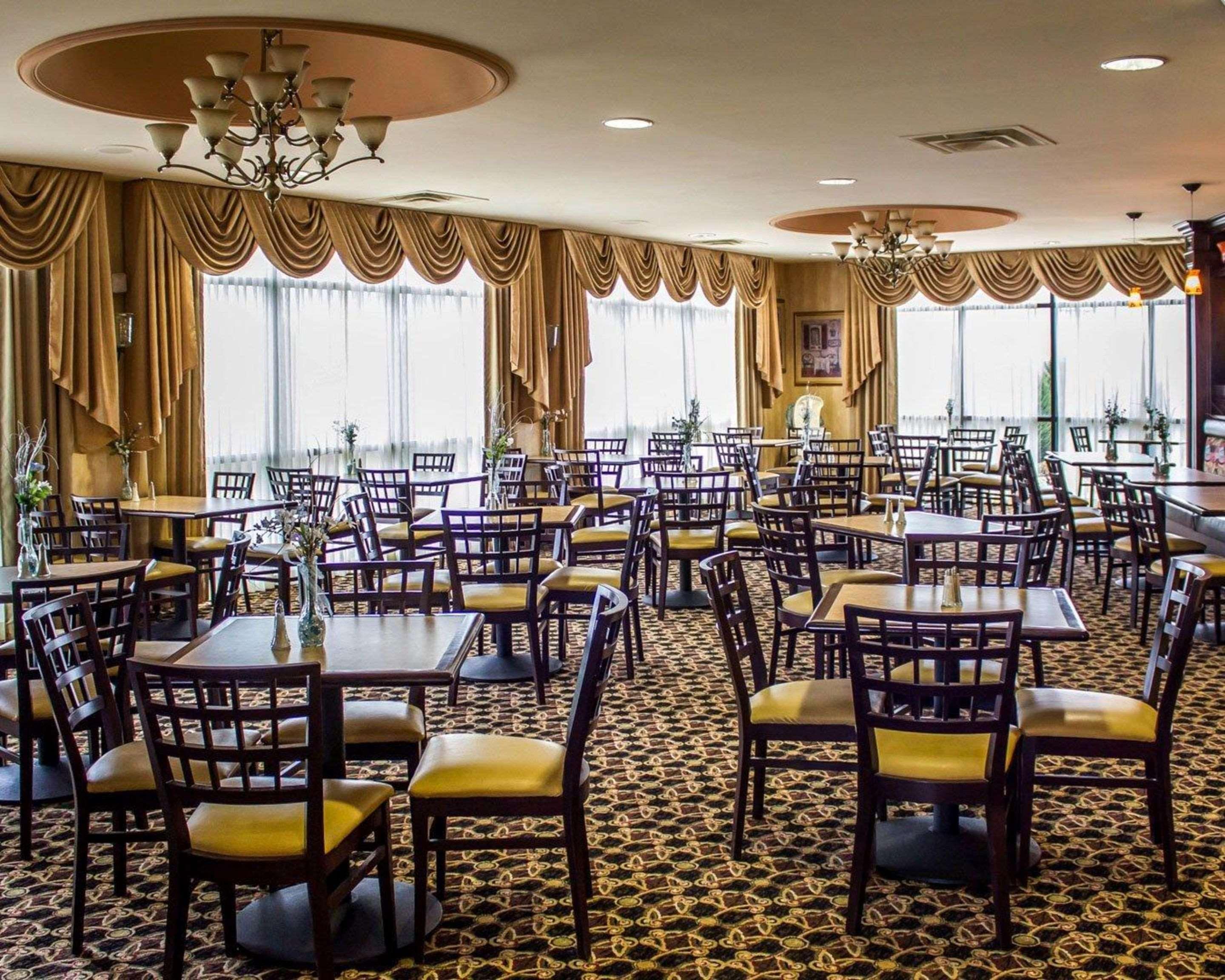 Comfort Suites Edinboro Εξωτερικό φωτογραφία