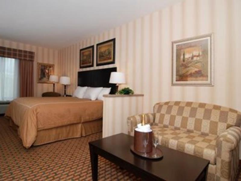 Comfort Suites Edinboro Εξωτερικό φωτογραφία